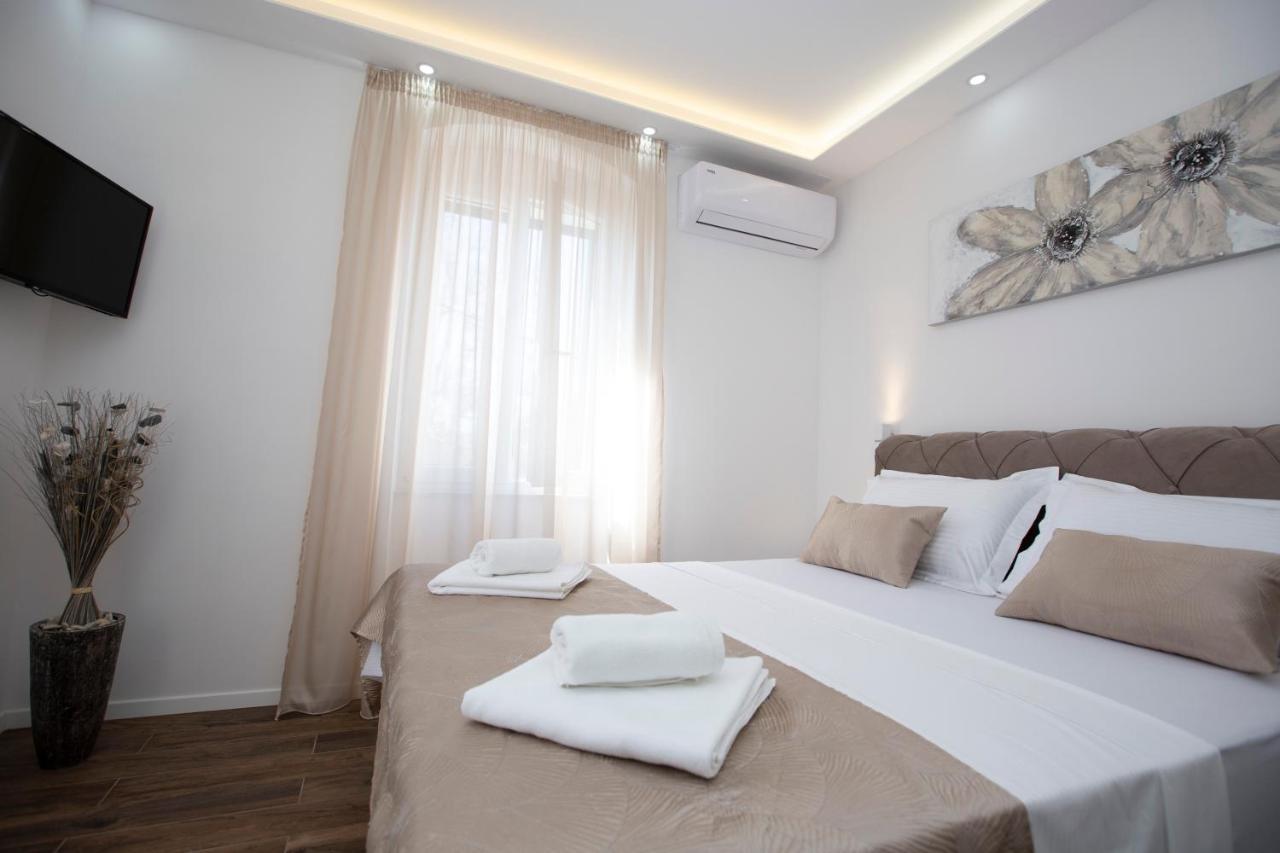 Old town apartment Anamarija Split Buitenkant foto